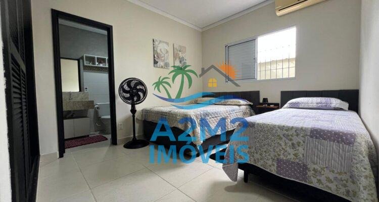Casa 4 dorm. sendo 2 suites  no Sumaré em Caraguatatuba