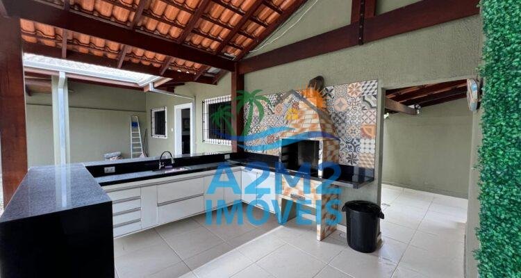 Casa 4 dorm. sendo 2 suites  no Sumaré em Caraguatatuba