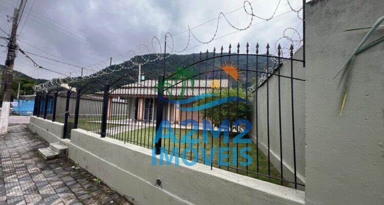Casa 4 dorm. sendo 2 suites  no Sumaré em Caraguatatuba