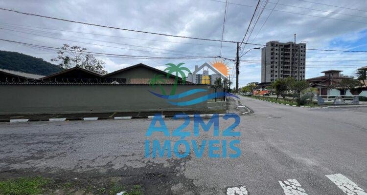 Casa 4 dorm. sendo 2 suites  no Sumaré em Caraguatatuba