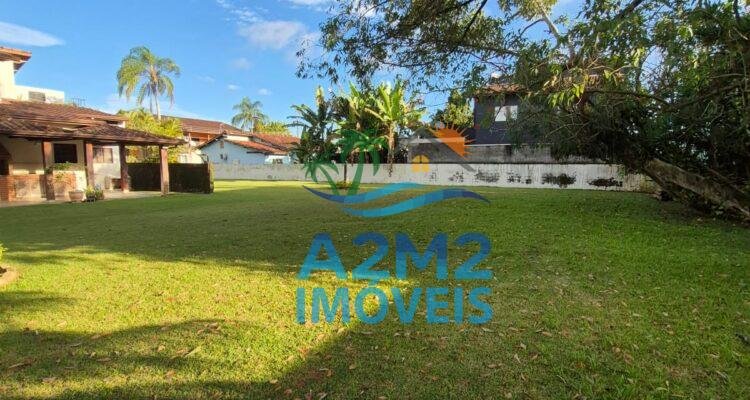 Casa 3 dormitórios, 1 suite próximo a praia da Massaguaçu