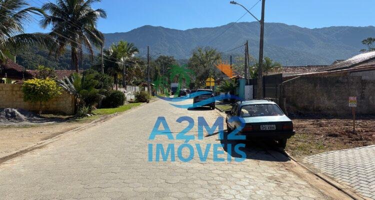 Terreno 300 m2 na praia da Massaguaçu em Caraguatatuba