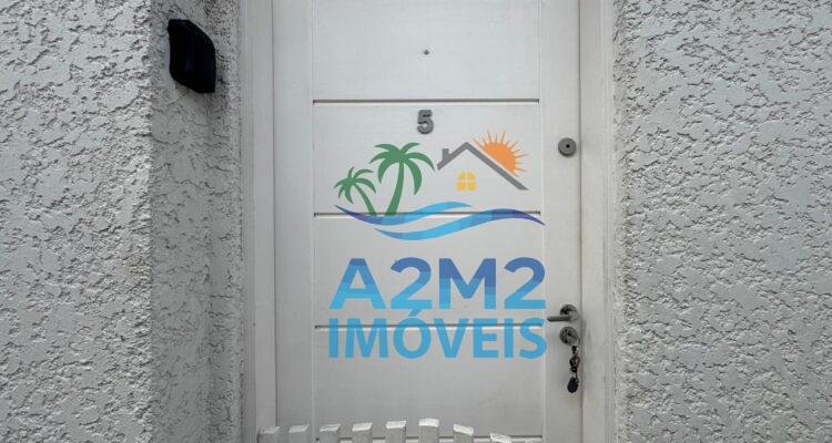Casa 02 Dormitórios a 800 metros da Praia de Massaguaçu